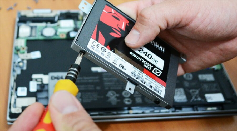 SSD Data Recovery Engineers